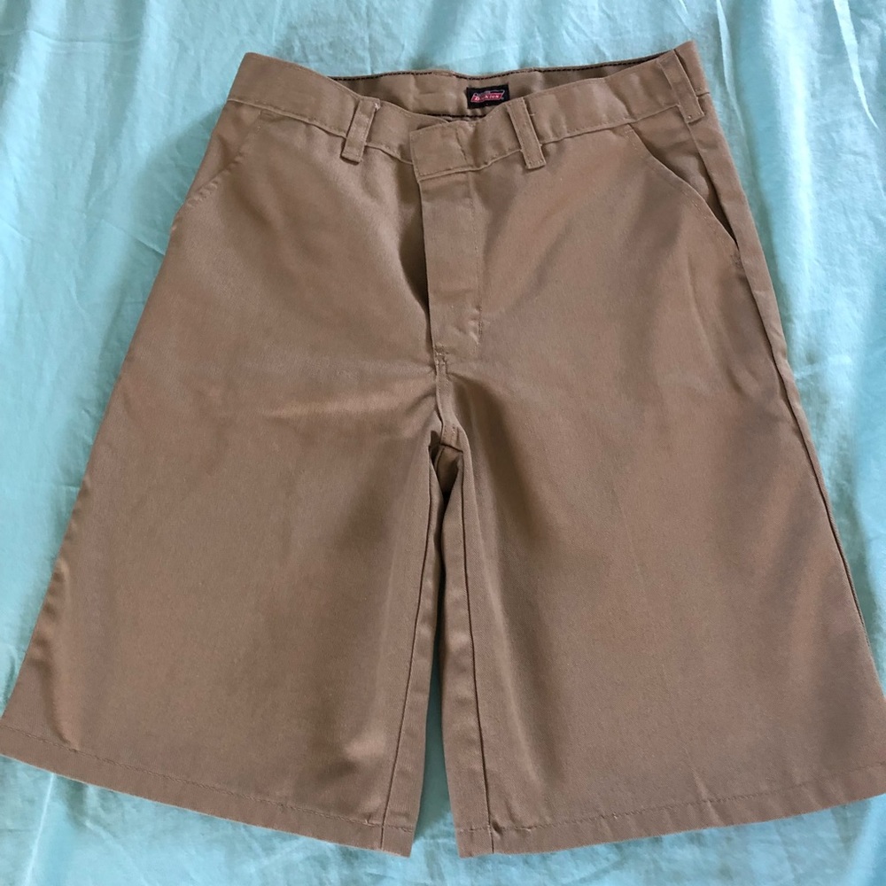 Dickies khaki uniform shorts boys 14